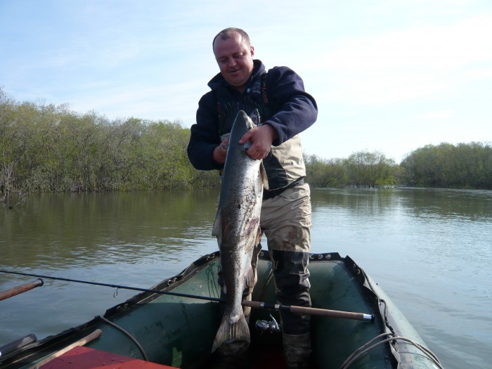 Файл:Рыбалка на Камчатке.jpg