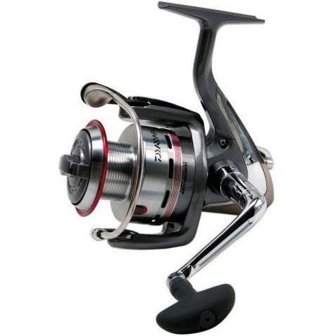 Файл:Daiwa Megaforse X 2500.jpg