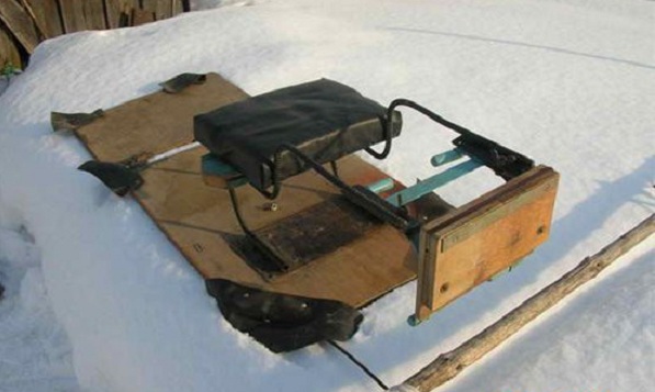 Файл:Транец для резиновой лодки.jpg