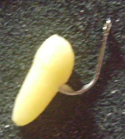 Файл:Мастырка на крючке, способ 2.jpg