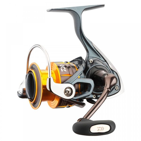 Файл:Daiwa Freams 3000A.jpg